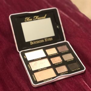 Too faced eyeshadow pallet